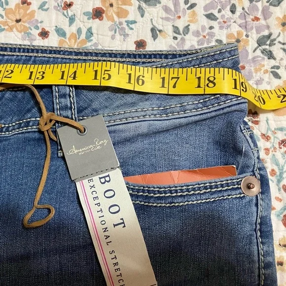 American Rag Mid Rise Blue Jeans - Picture 7 of 9